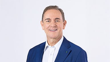 Peter Oswald portait